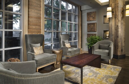 Crowne Plaza Resort Asheville, an IHG Hotel - Image 17