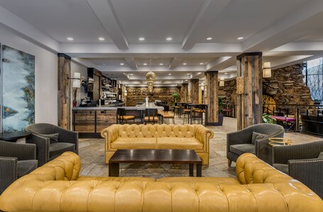 Crowne Plaza Resort Asheville, an IHG Hotel - Image 7