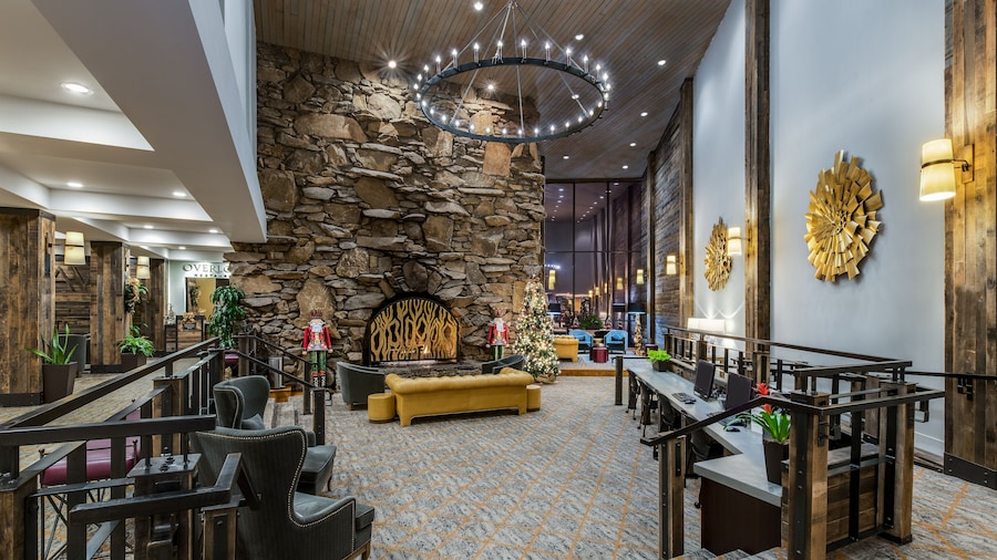 Crowne Plaza Resort Asheville by IHG
