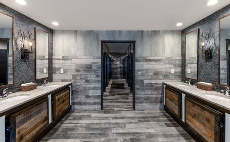 Crowne Plaza Resort Asheville, an IHG Hotel - Image 25