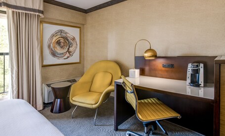 Crowne Plaza Resort Asheville, an IHG Hotel - Image 79