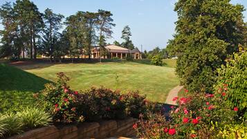 Juniorsvit - 1 kingsize-säng | Utsikt från rummet