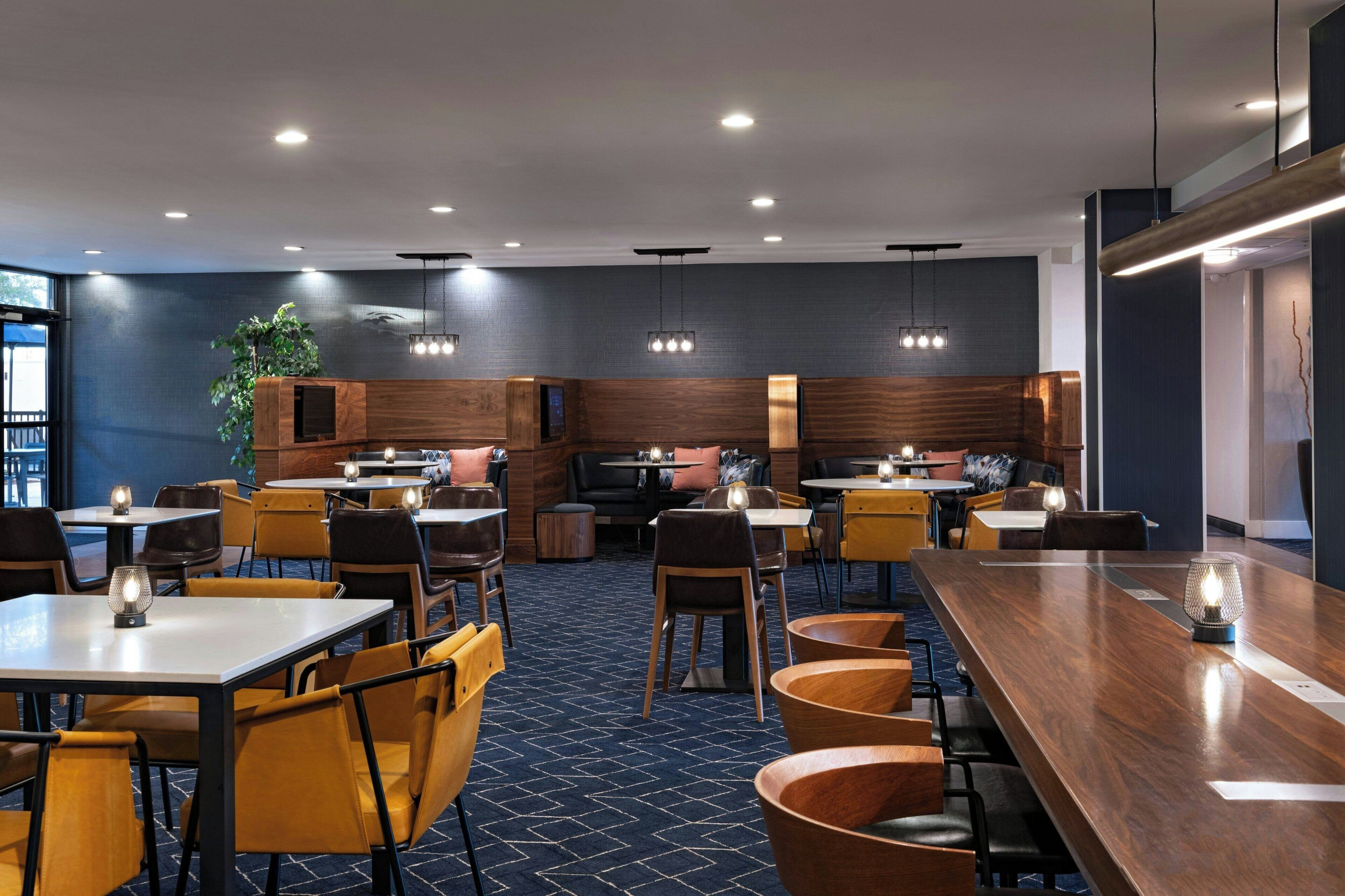 breakfast and dinner served