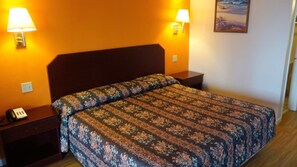 In-room safe, desk, soundproofing, free WiFi - Baton Rouge West Inn (Port Allen)