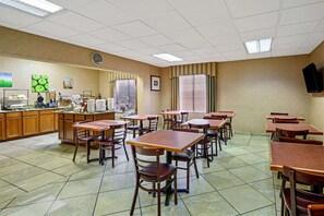 Free daily full breakfast