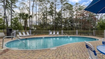 Outdoor pool, pool umbrellas, pool loungers