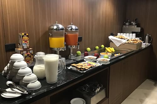 Desayuno continental incluido todos los días