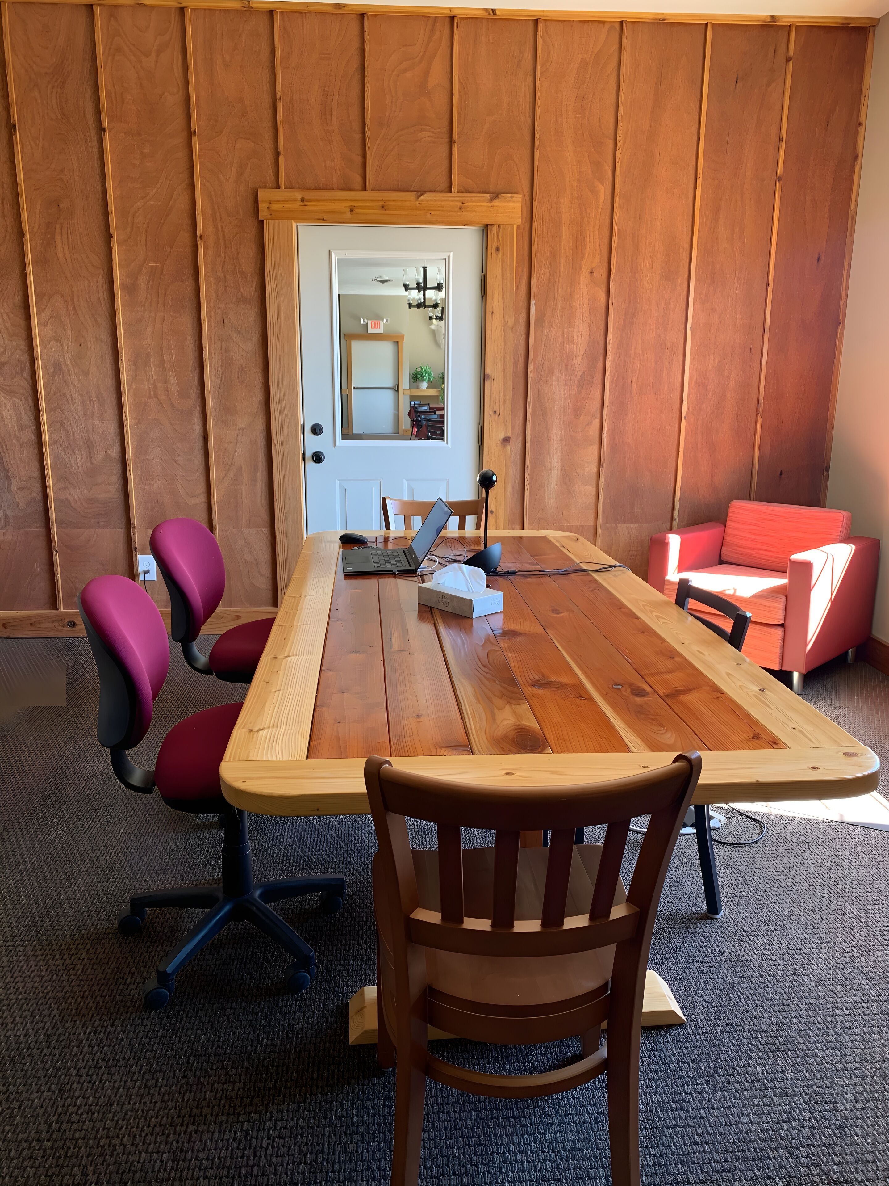 Foto - White Buffalo Hotel