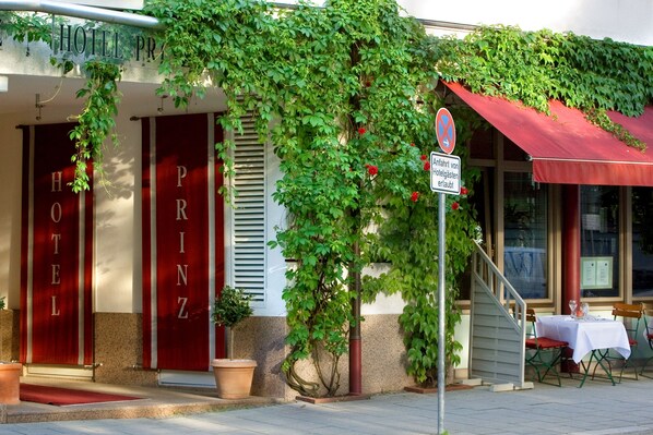 Reception - Prinz (Munich)