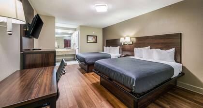 Econo Lodge Inn & Suites Huntsville University Area