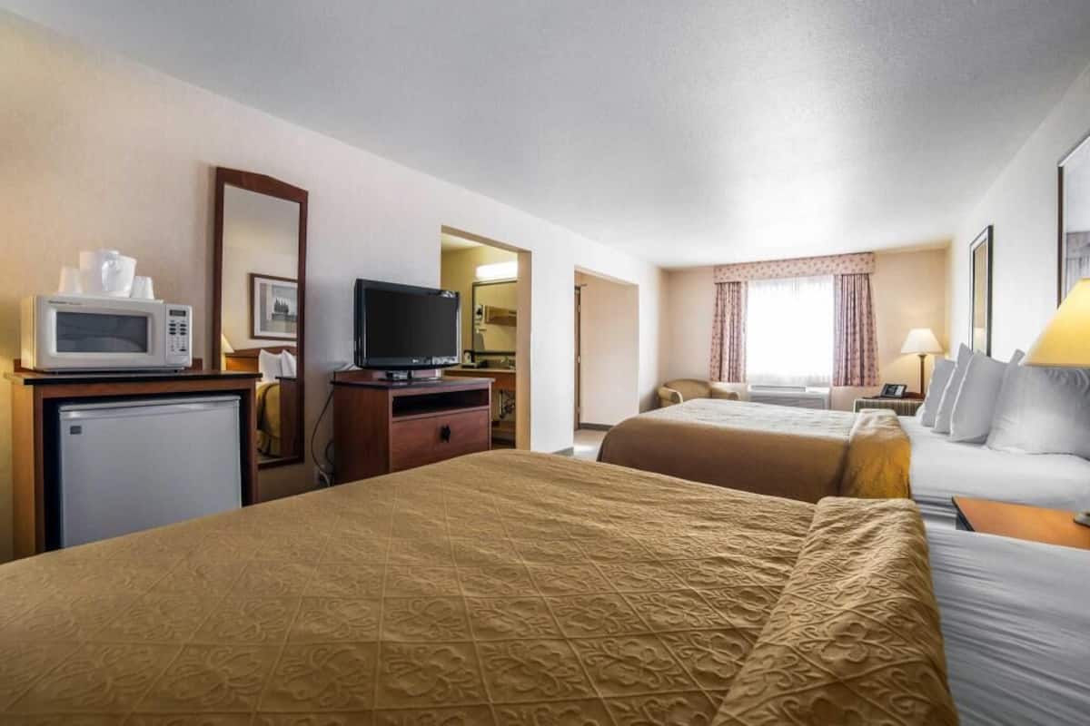 In-room safe, blackout curtains, iron/ironing board