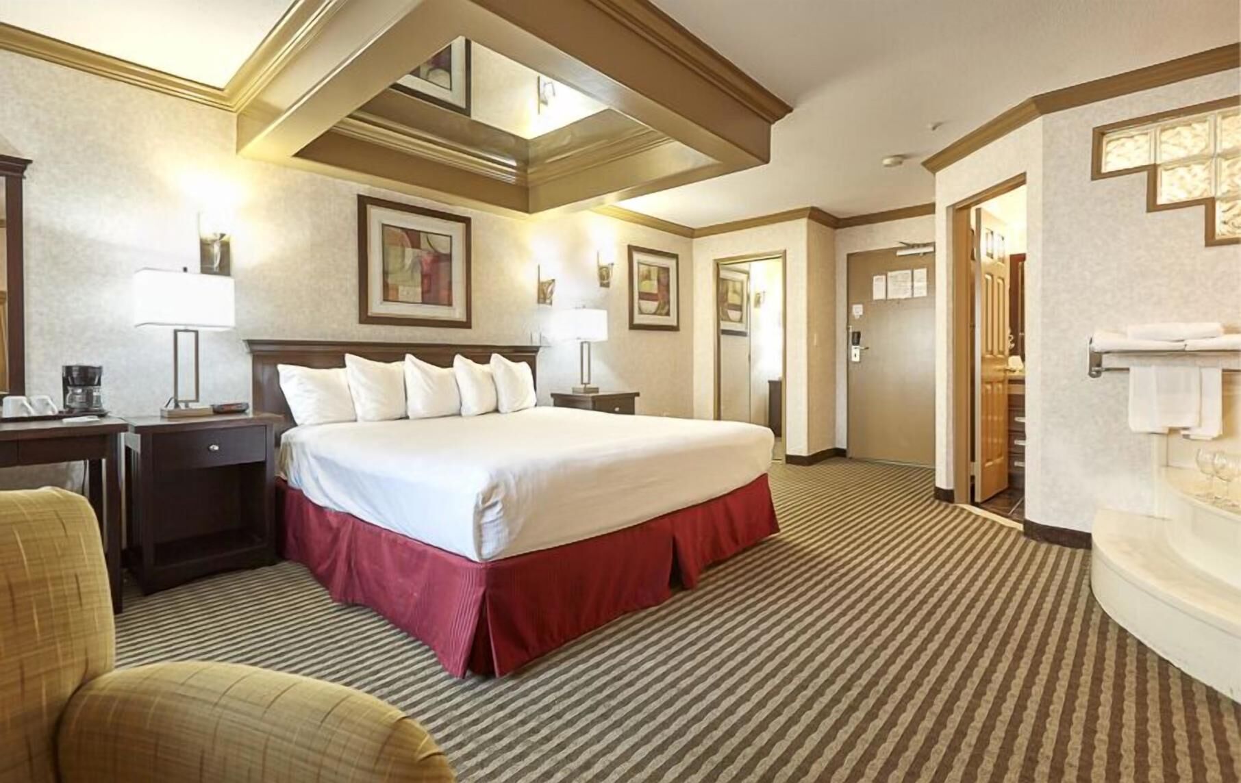 Premium bedding, pillowtop beds, desk, blackout drapes