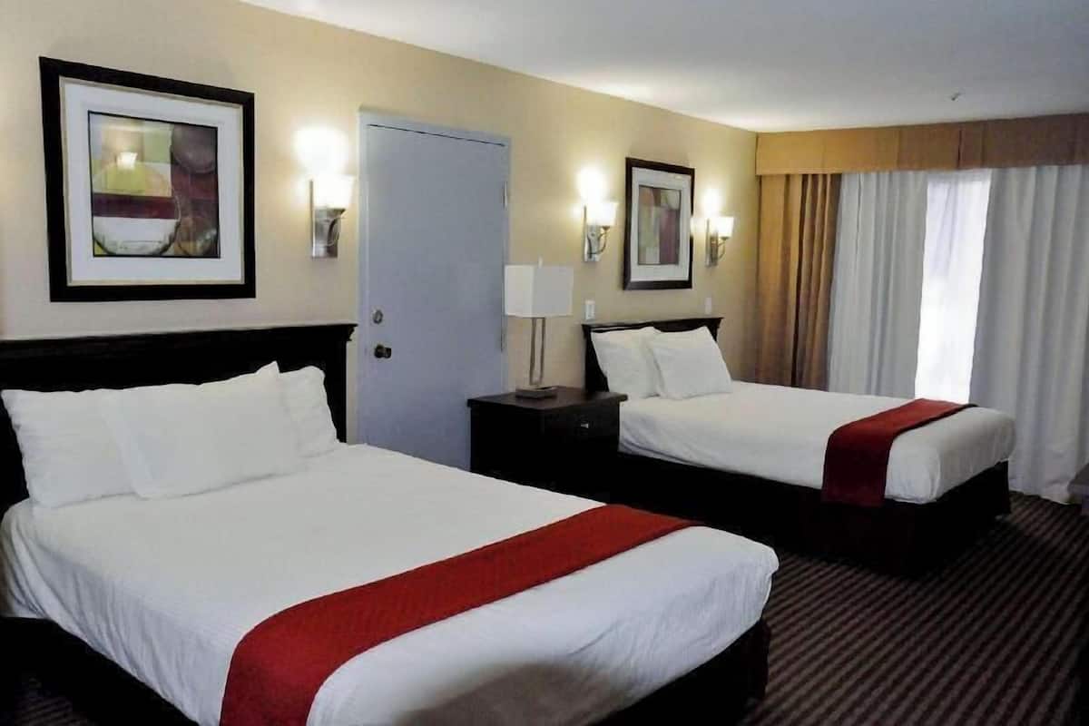 Premium bedding, pillowtop beds, desk, blackout drapes