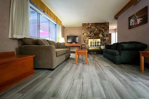 Camas extra, wifi gratis y ropa de cama