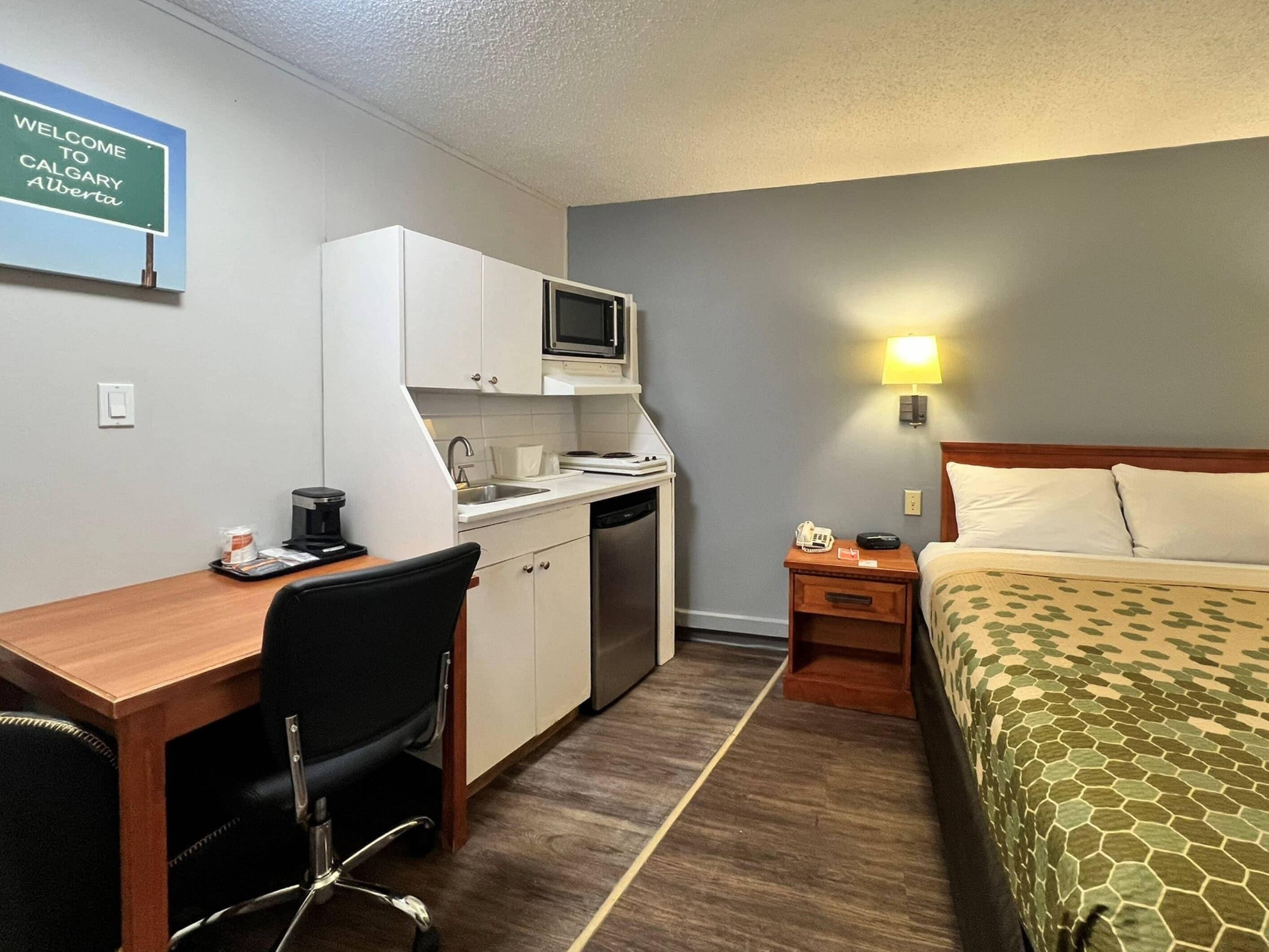 Free WiFi, bed sheets