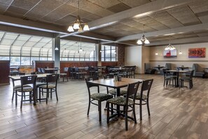 Restaurant - Best Western Woodhaven Inn (Woodhaven)