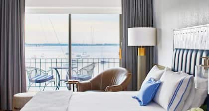 Annapolis Waterfront Hotel, Autograph Collection