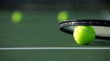 Tennisbane