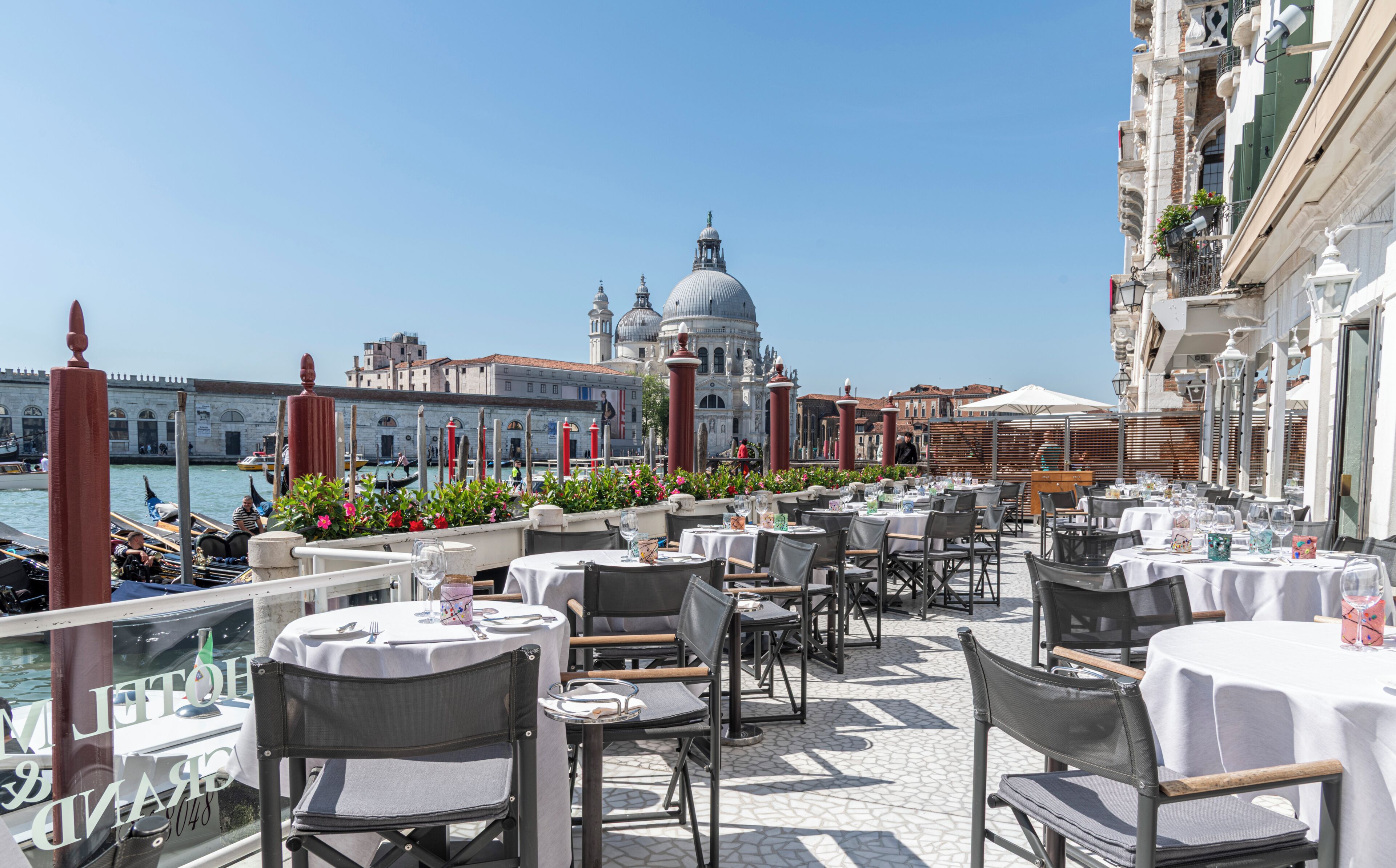 Photo - Hotel Monaco & Grand Canal
