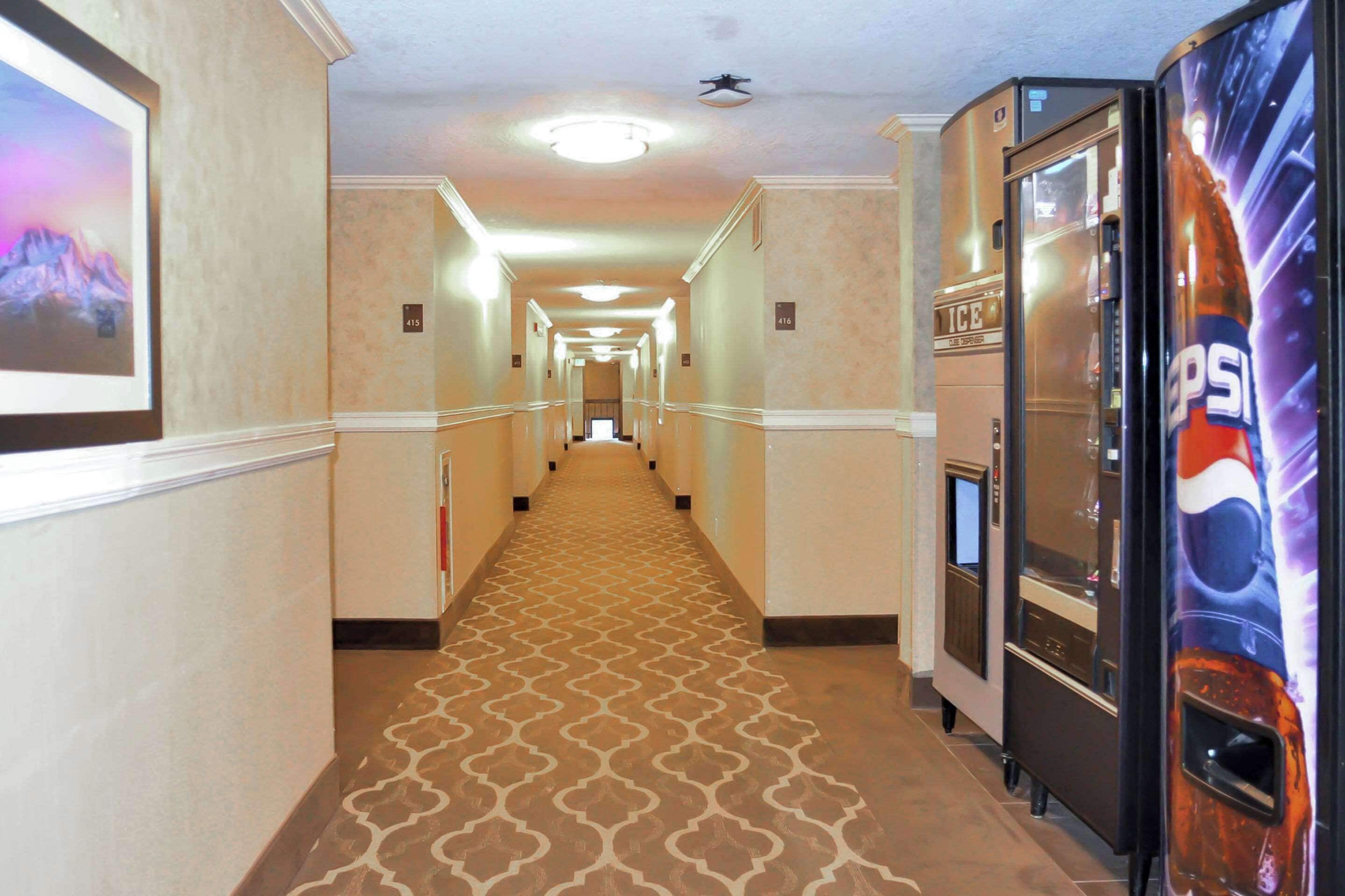 Photo - Comfort Inn & Suites Vancouver Downtown City Center