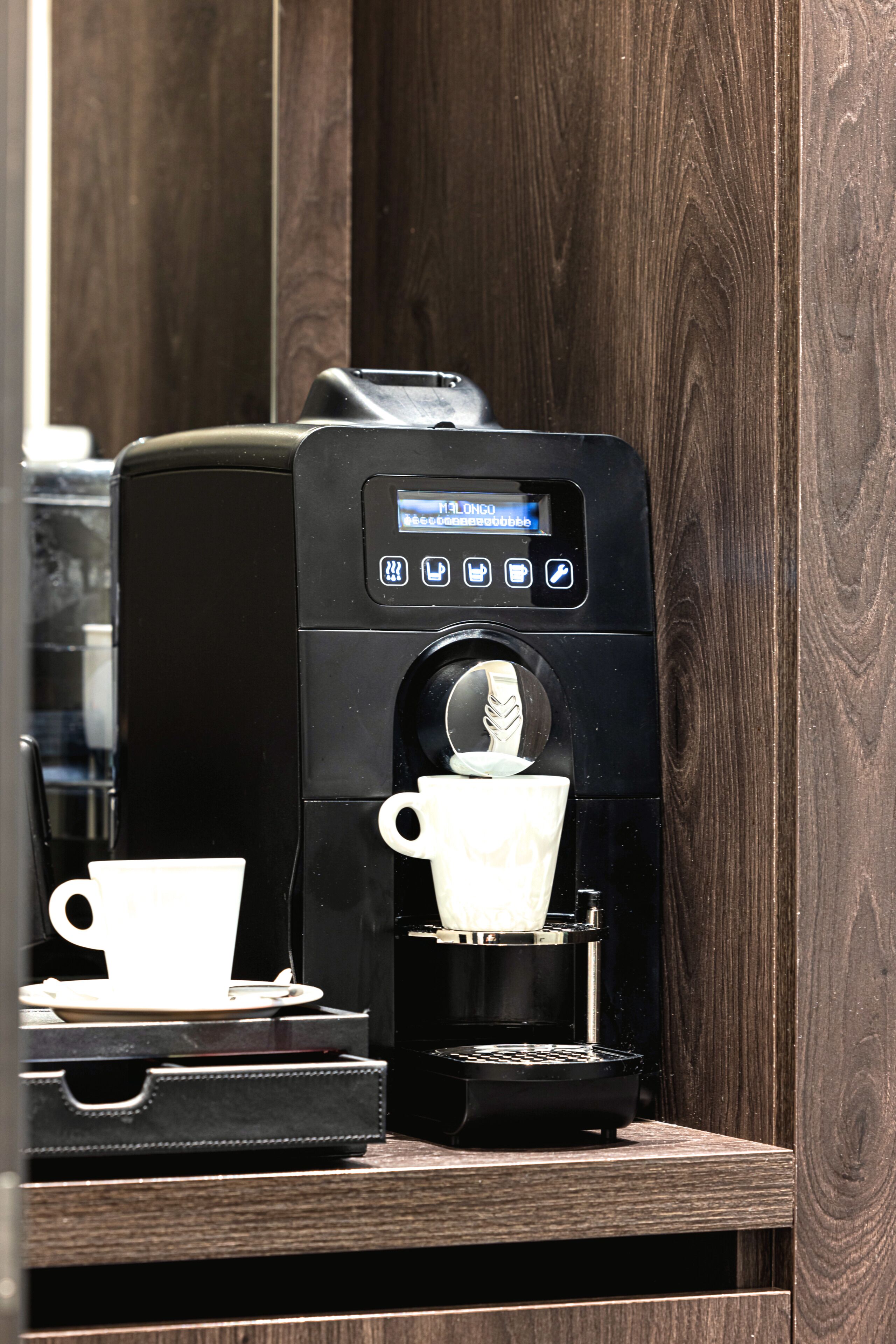 suite, 1 king bed, non smoking (larger room;with sofabed) | premium bedding, minibar, in-room safe, desk