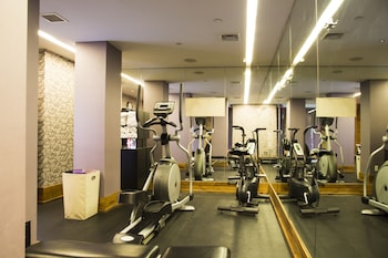Gym at The Gallivant Times Square