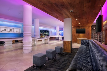 Hotel entrance and lobby at The Gallivant Times Square