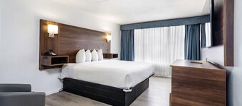 Baymont by Wyndham Addison