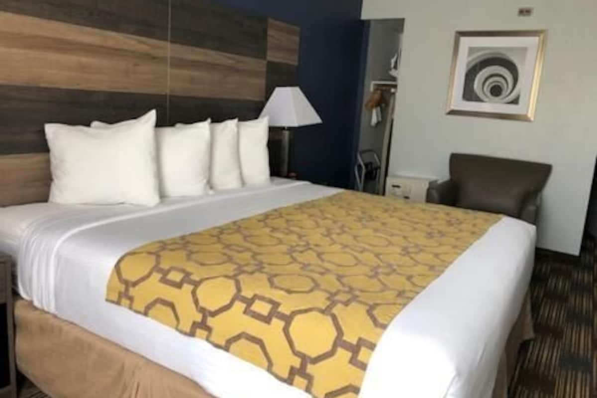 In-room safe, desk, laptop workspace, blackout curtains