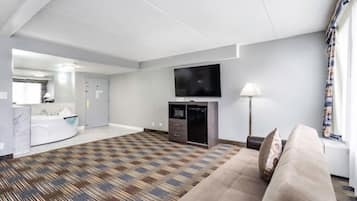 Suite Deluxe, 1 très grand lit, non-fumeur | Coffre-fort, bureau, espace de travail pour ordinateurs portables
