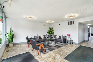 منطقة الجلوس في الردهة