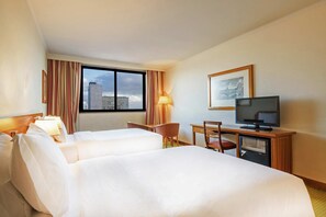 Minibar, in-room safe, desk, laptop workspace