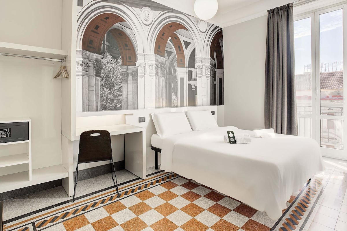 Habitación doble estándar | Ropa de cama hipoalergénica y edredón