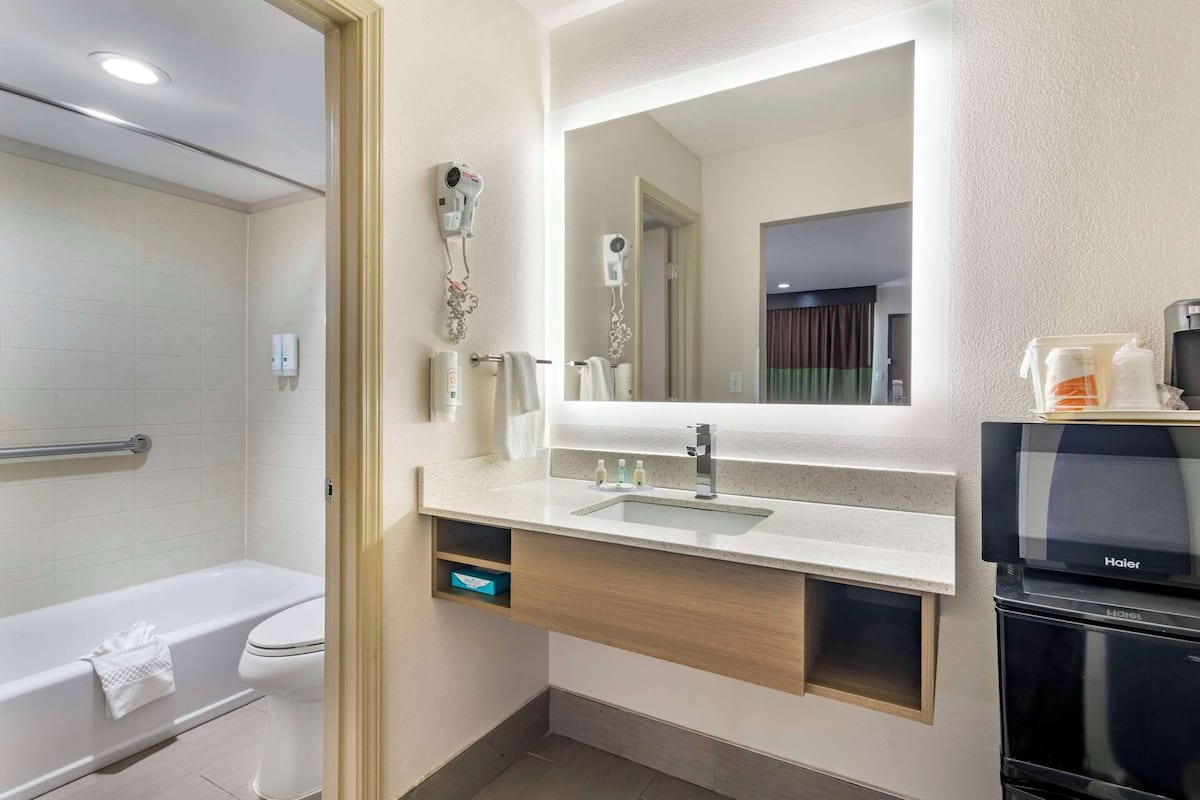 desk, iron/ironing board, free cots/infant beds, free wifi