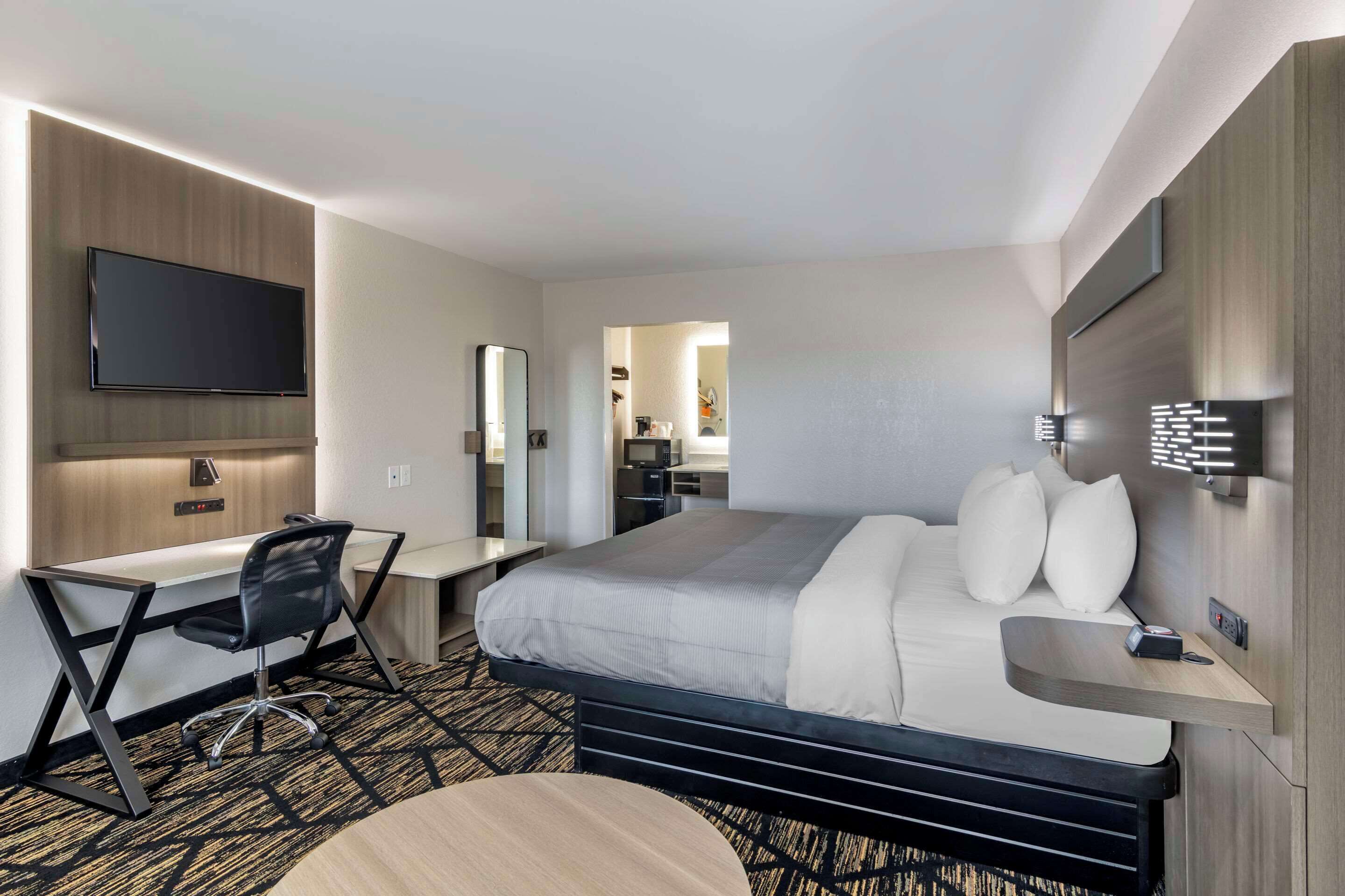 desk, iron/ironing board, free cots/infant beds, free wifi