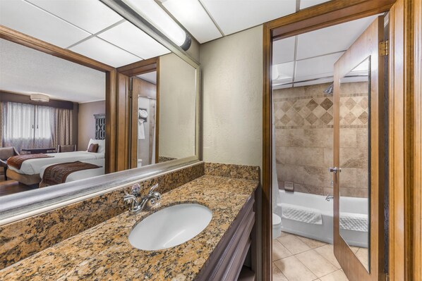 Standard Room, 2 Queen Beds, Non Smoking, Refrigerator & Microwave | Bathroom | Free toiletries, hair dryer, towels