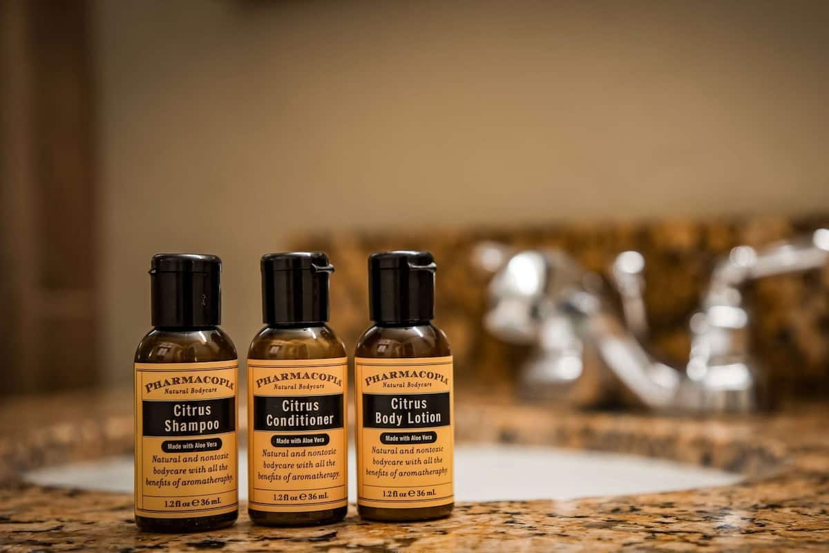 Bathroom amenities