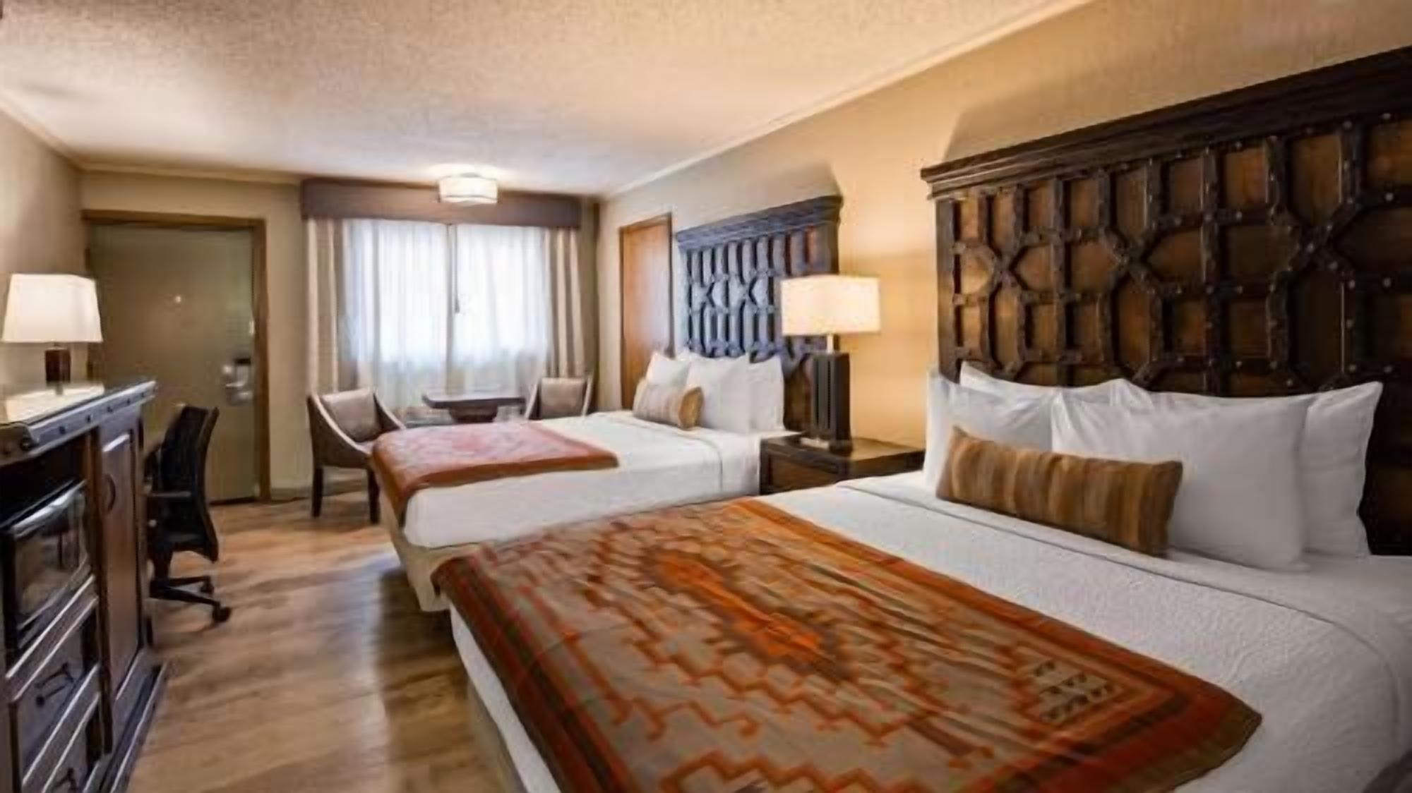 Pillow-top beds, desk, iron/ironing board, cots/infant beds