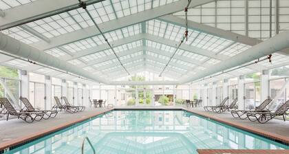 Bluegreen Vacations Patrick Henry Square, an Ascend Collection Resort