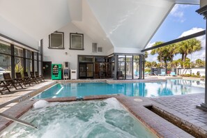 4 piscines extérieures