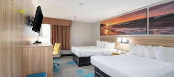 Days Inn & Suites by Wyndham Mt Pleasant