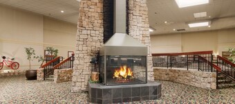 Red Lion Hotel & Conference Center Cheyenne
