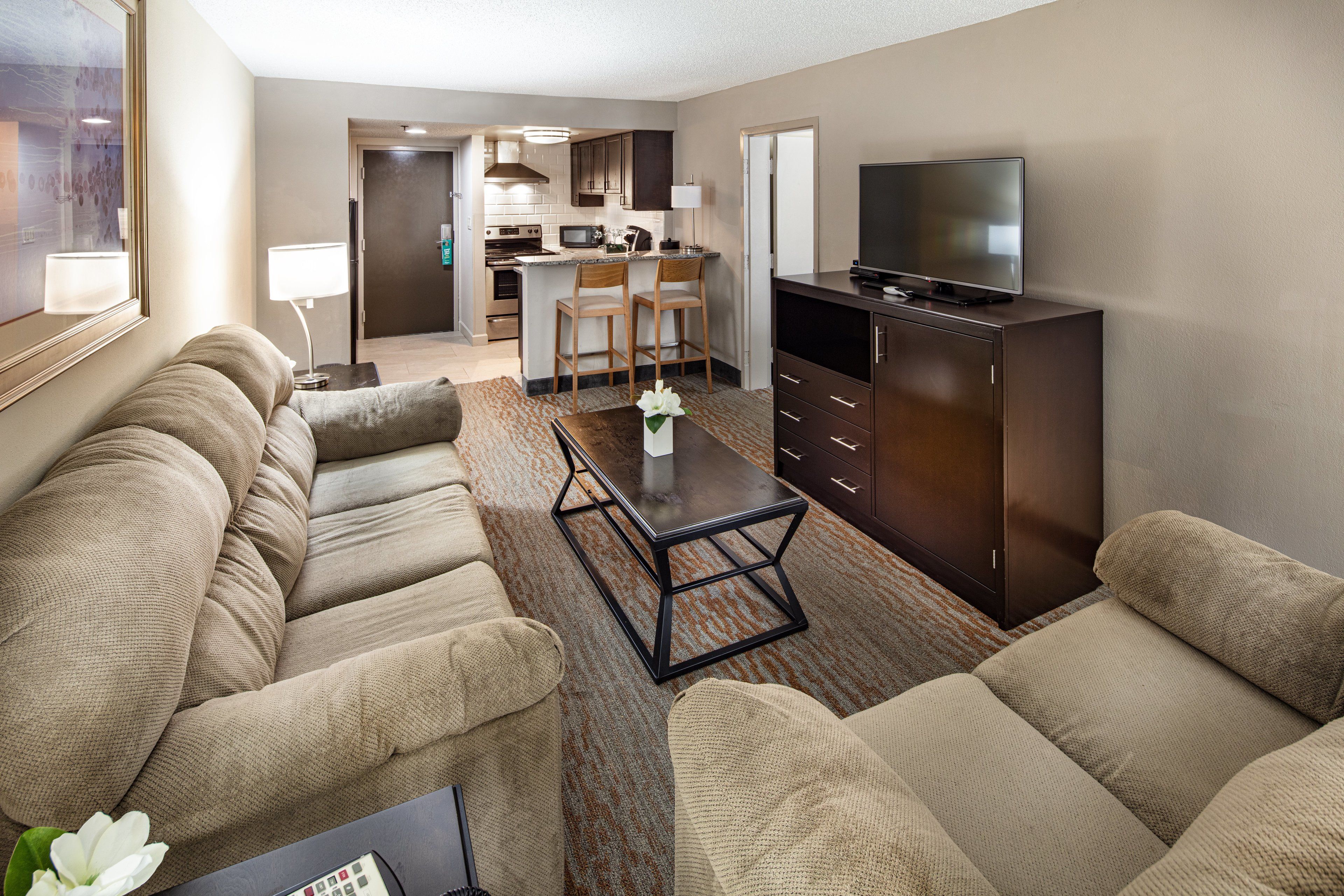 Suite, 1 Bedroom, Kitchen | Premium bedding, in-room safe, desk, blackout drapes