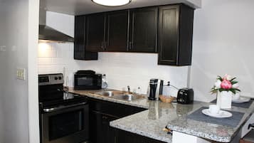 1 habitación y ropa de cama de alta calidad