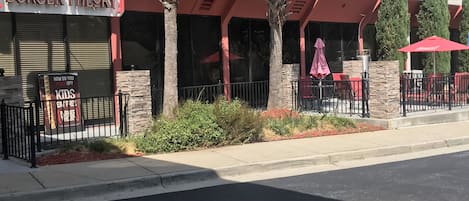 Déjeuner et souper servis sur place