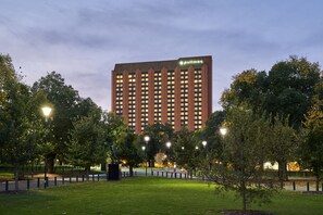 Front of property - Pullman Melbourne on the Park (East Melbourne)