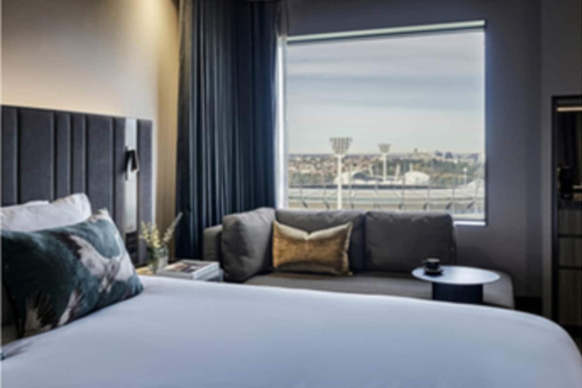 Deluxe Room, Club Lounge Access (Executive, High Floor) | 1 bedroom, premium bedding, minibar, in-room safe
