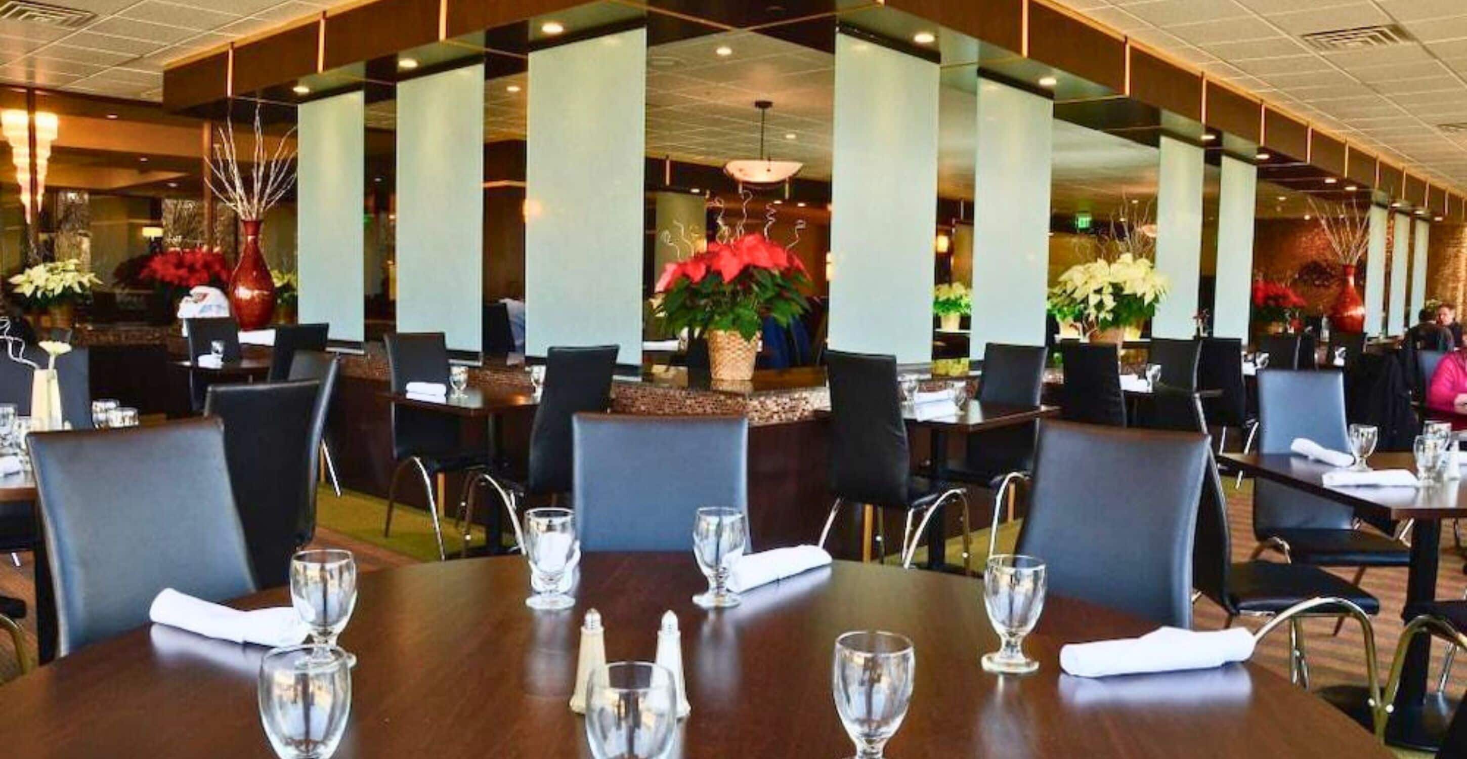 breakfast, lunch and dinner served