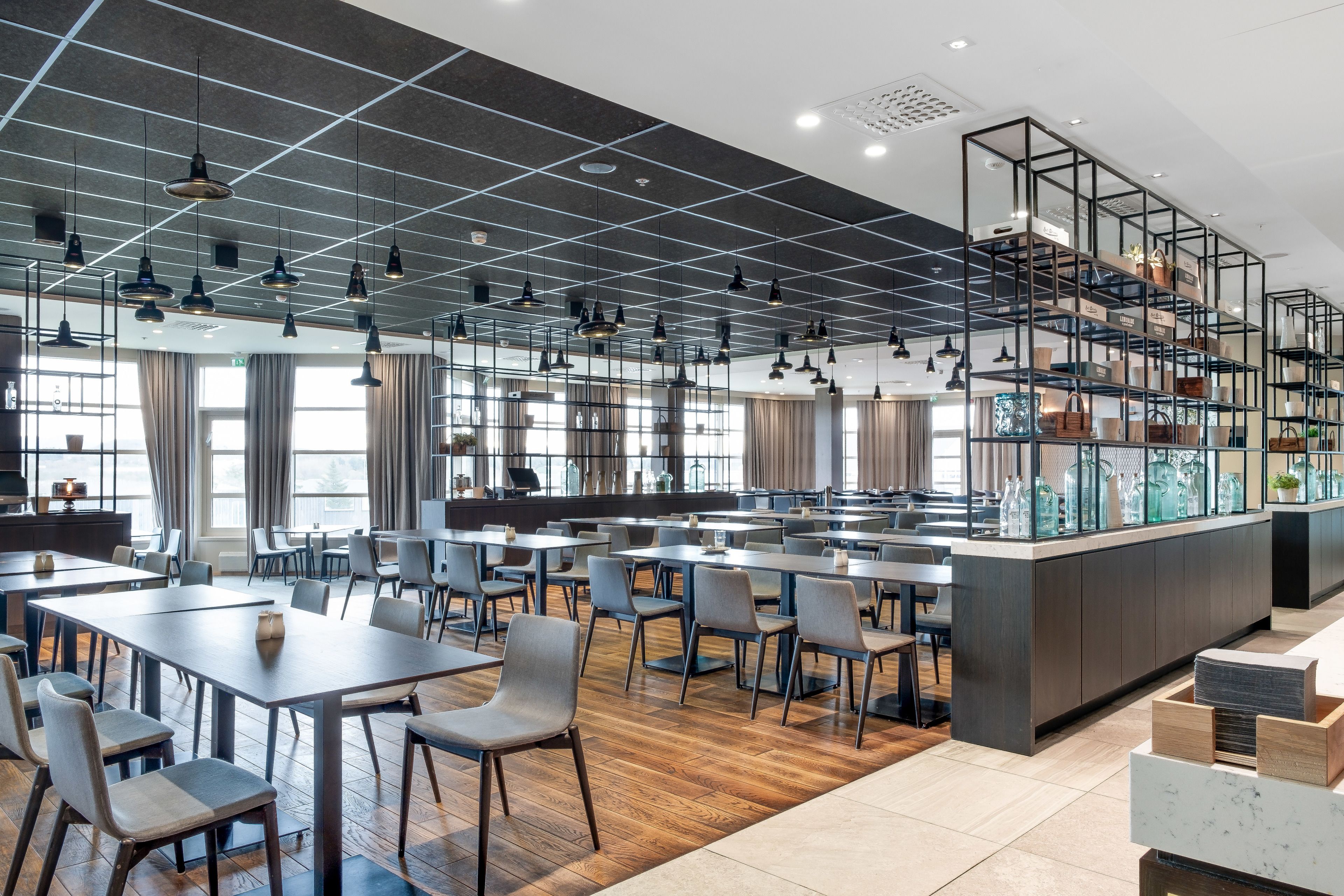 Free daily breakfast