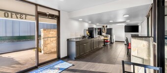 Americas Best Value Inn Kansas City E Independence